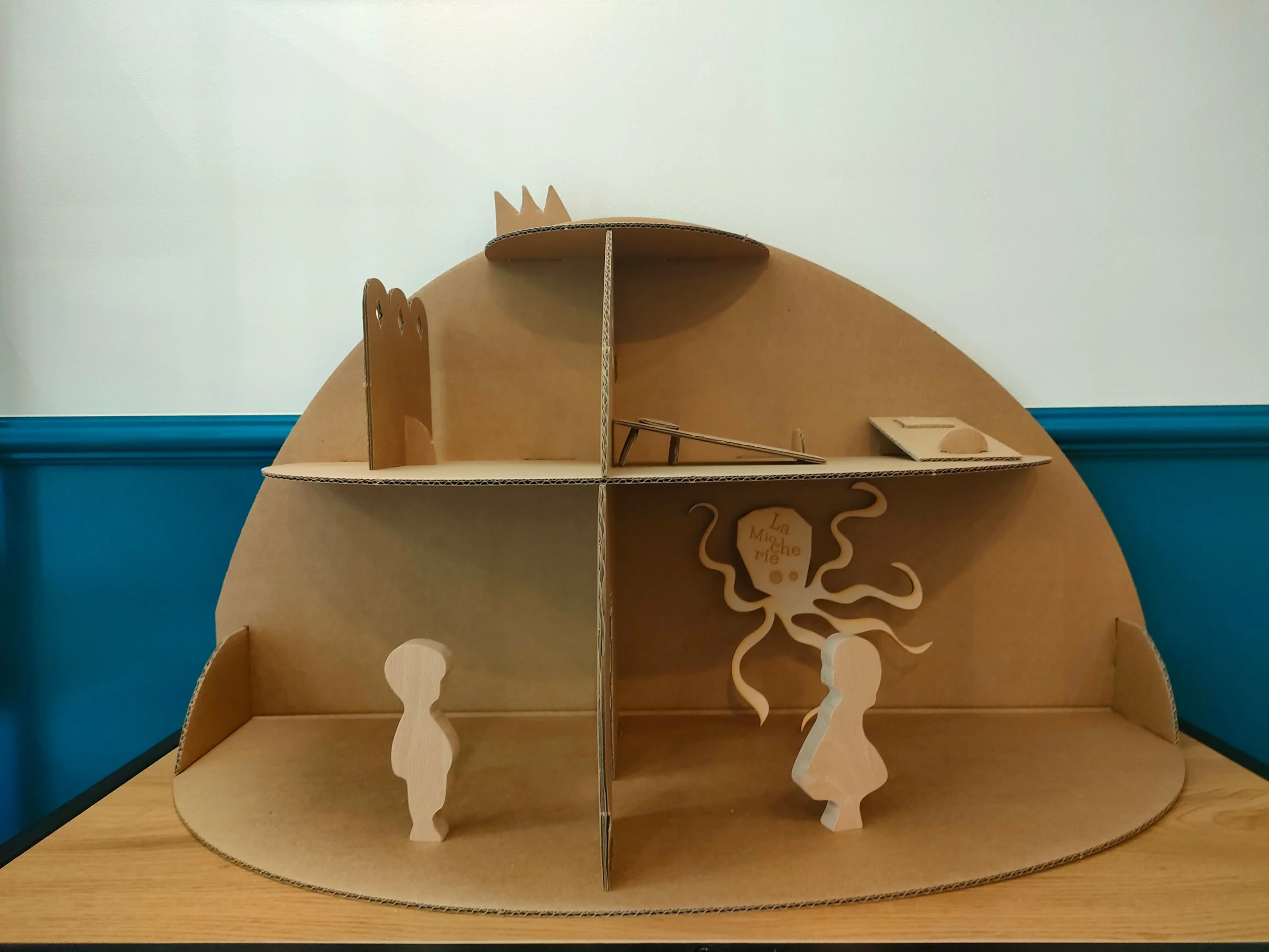 Maison de poupée "Hacienda" Paulette & Sacha